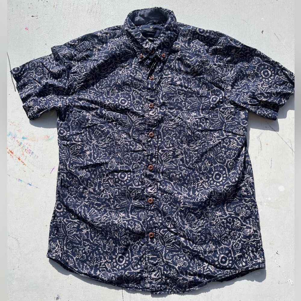Men's American Eagle Shirt Blue Button-Down M TIKI BBQ Geometric Beach City Prep